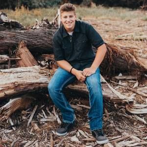 Meet your Posher, Seth